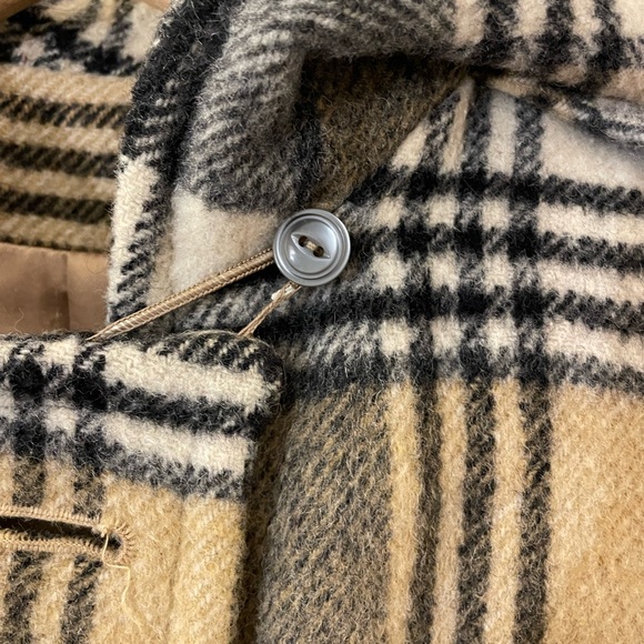 Vintage 1970’s Plaid Wool Coat - Picture 7 of 14